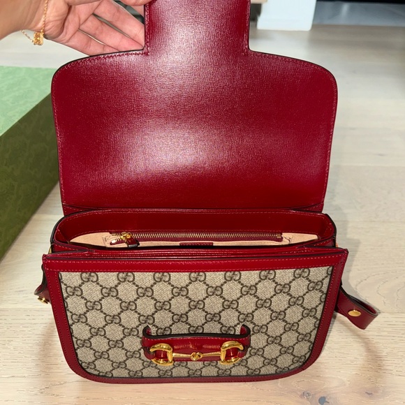 **SOLD** Gucci Horsebit 1955 Shoulder bag - Authentic - Picture 2 of 10